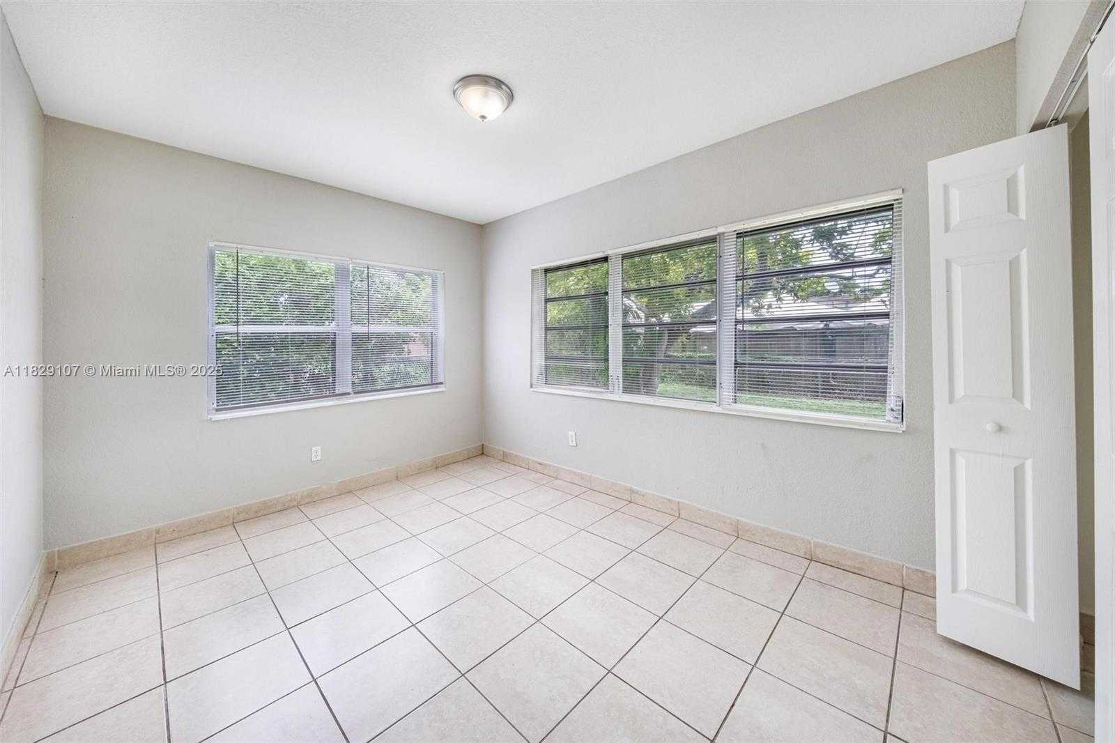 Small Image of 18005 NORTH WEST 7TH AVE, Miami Gardens Number 29