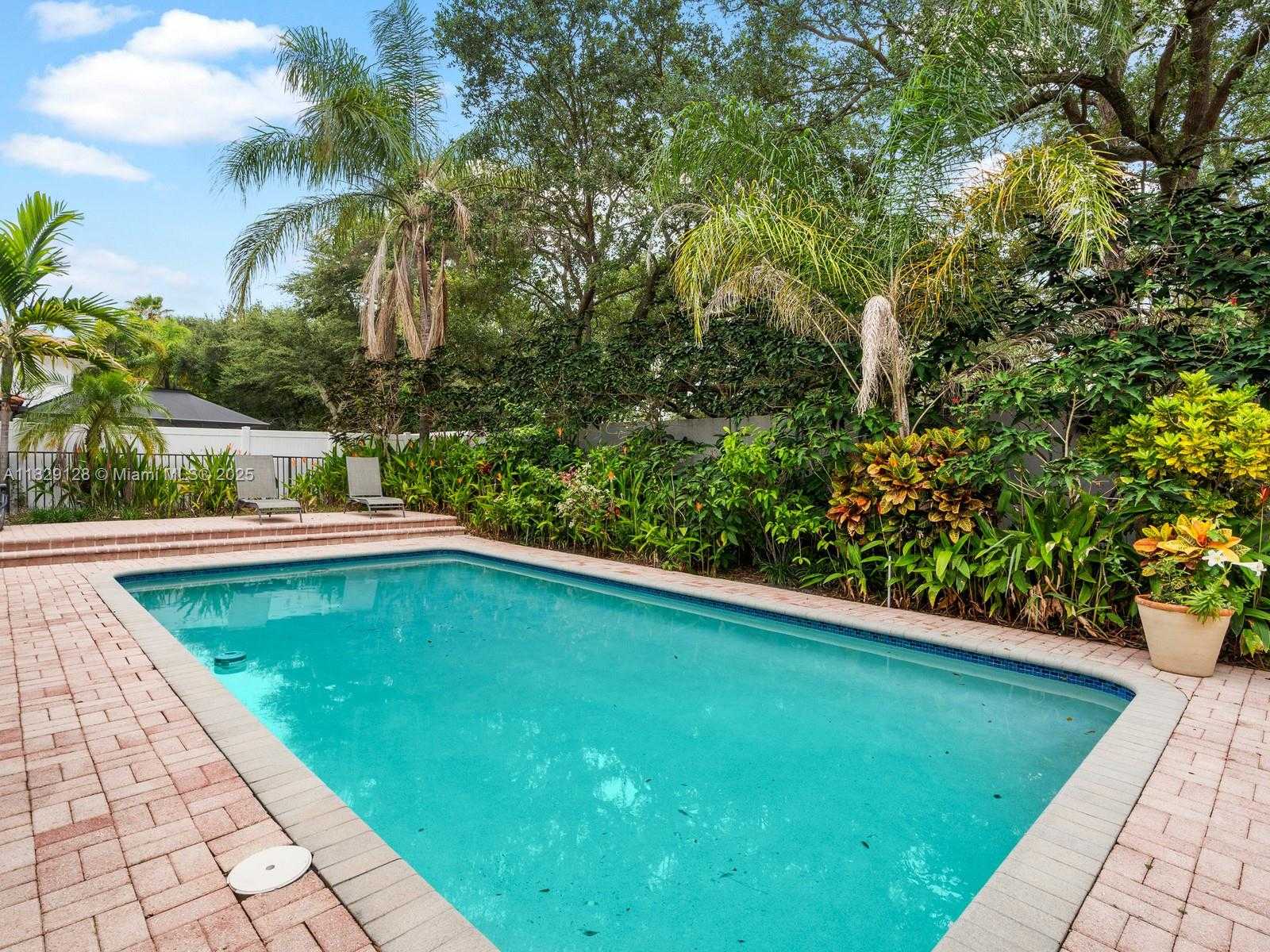 Small Image of 2560 NORTH WEST 27TH ST, Boca Raton Number 23