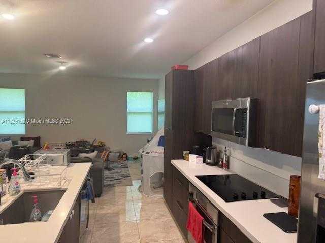 Small Image of 10348 NORTH WEST 76TH TER, Doral Number 10
