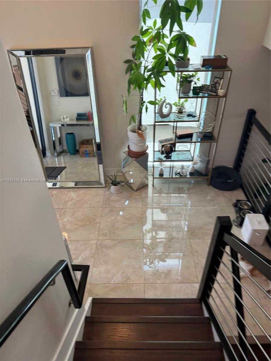 Small Image of 10348 NORTH WEST 76TH TER, Doral Number 18