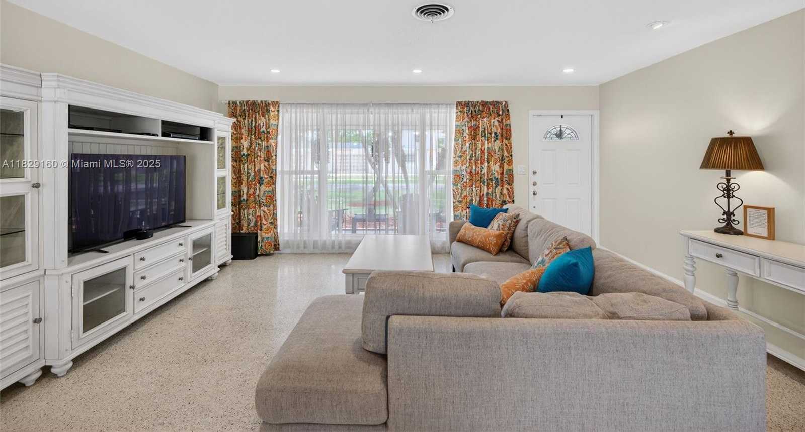 Small Image of 6201 SOUTH WEST 3RD ST, Plantation Number 10