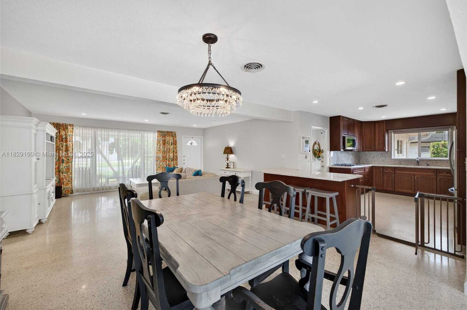 Small Image of 6201 SOUTH WEST 3RD ST, Plantation Number 15