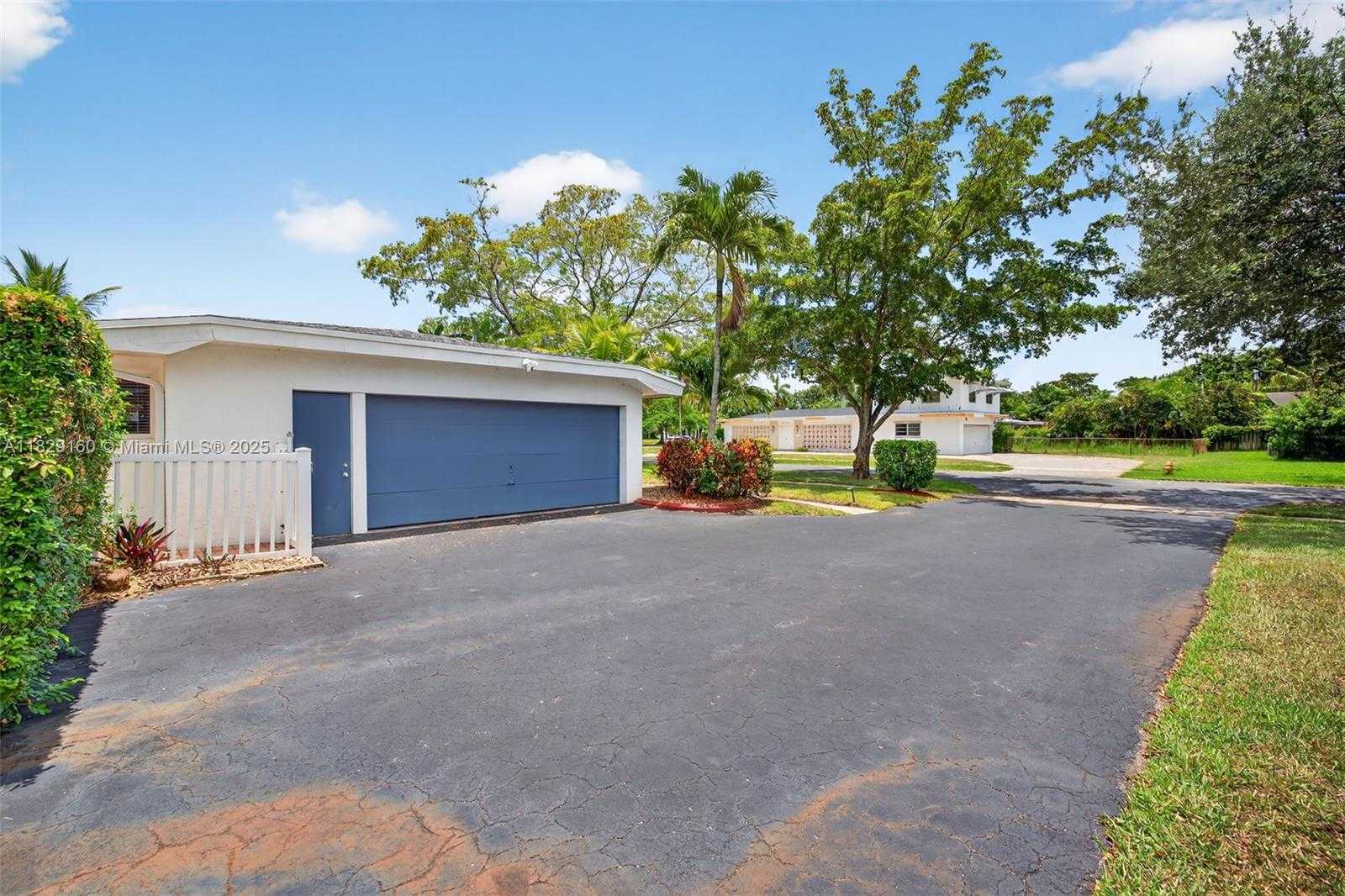 Small Image of 6201 SOUTH WEST 3RD ST, Plantation Number 60
