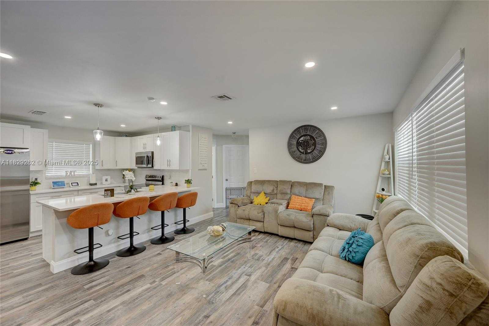 Small Image of 4356 SOUTH MARY CIR, Palm Beach Gardens Number 14