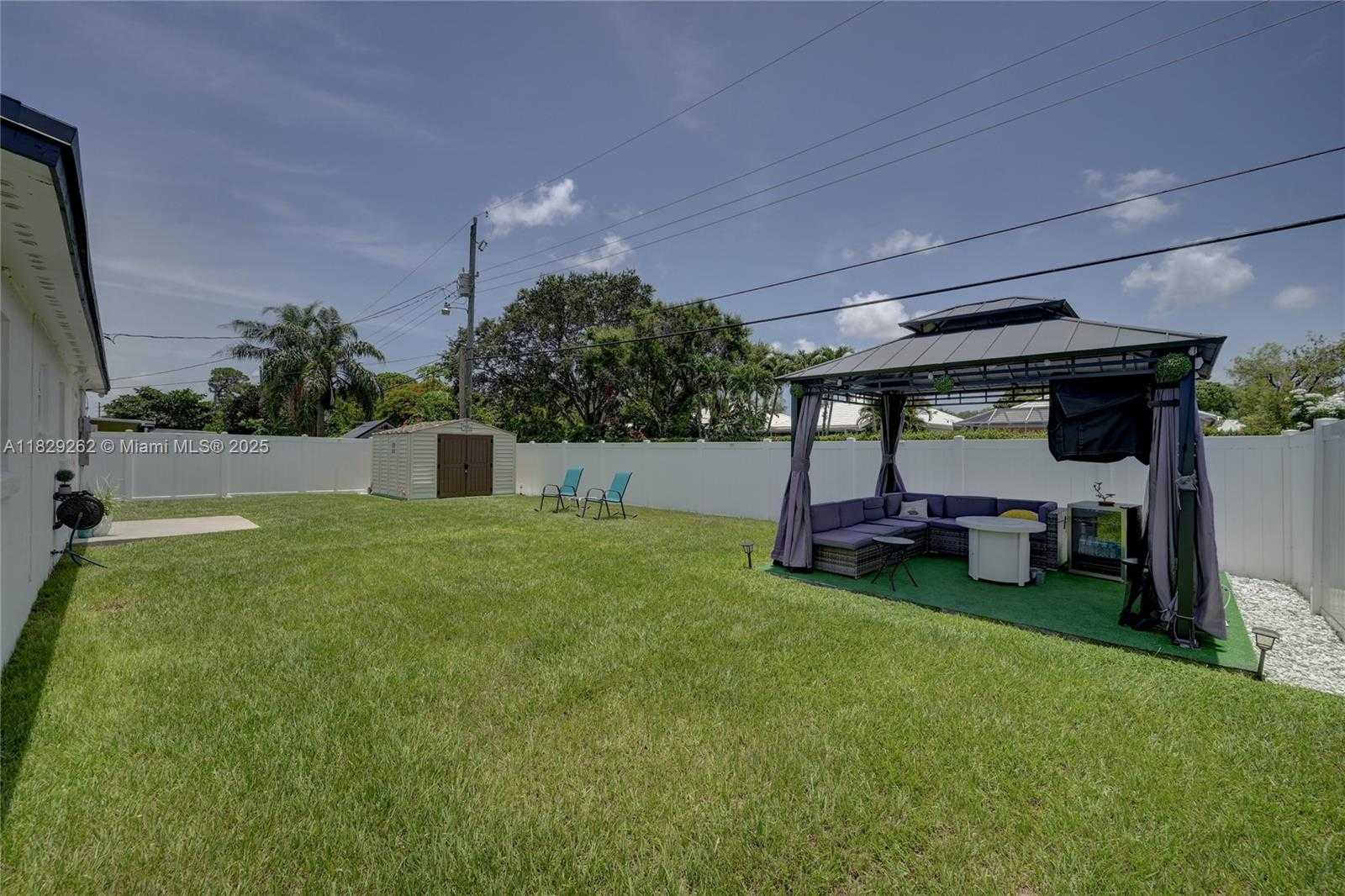 Small Image of 4356 SOUTH MARY CIR, Palm Beach Gardens Number 22