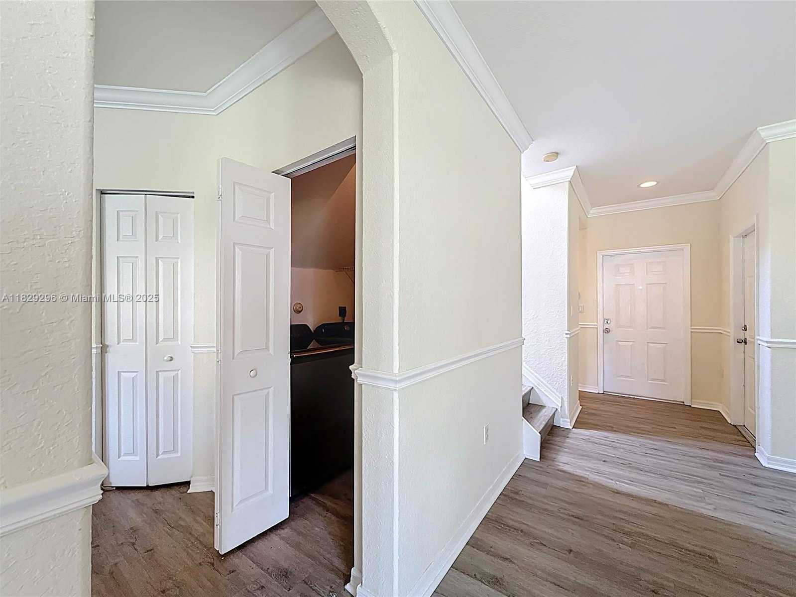 Small Image of 1568 SOUTH EAST 20TH TER, Homestead Number 15