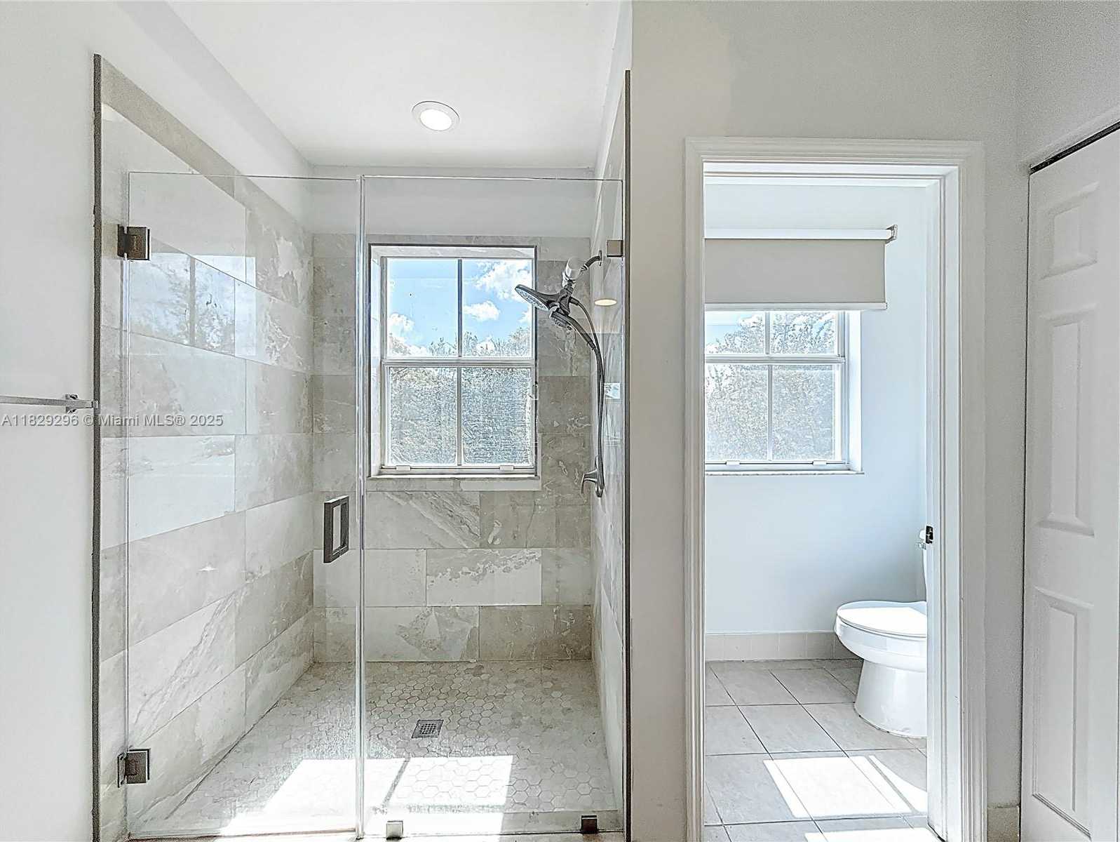 Small Image of 1568 SOUTH EAST 20TH TER, Homestead Number 33