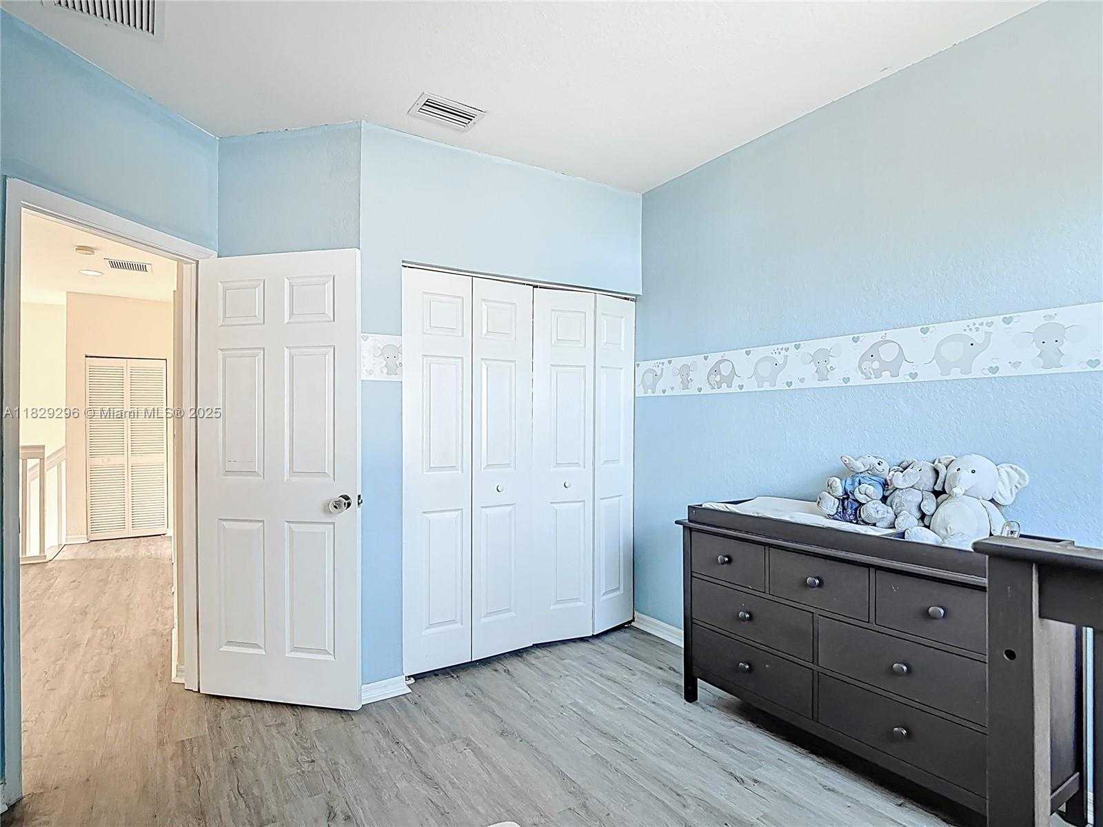 Small Image of 1568 SOUTH EAST 20TH TER, Homestead Number 34