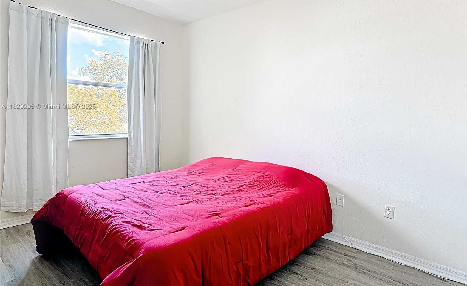 Small Image of 1568 SOUTH EAST 20TH TER, Homestead Number 37