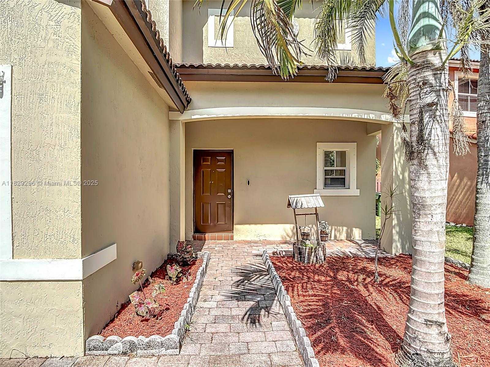 Small Image of 1568 SOUTH EAST 20TH TER, Homestead Number 4