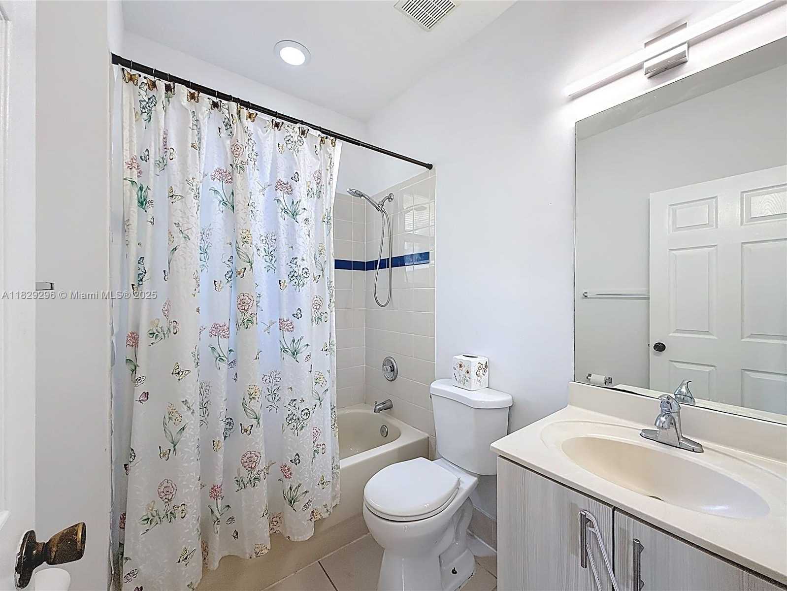 Small Image of 1568 SOUTH EAST 20TH TER, Homestead Number 40