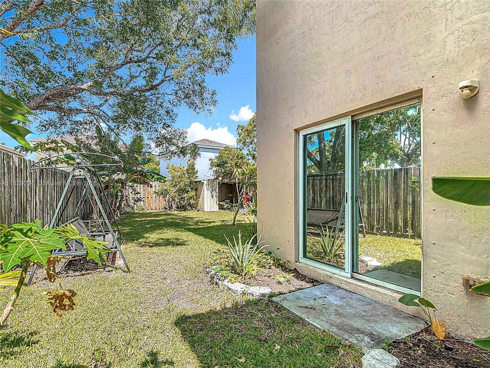 Small Image of 1568 SOUTH EAST 20TH TER, Homestead Number 45