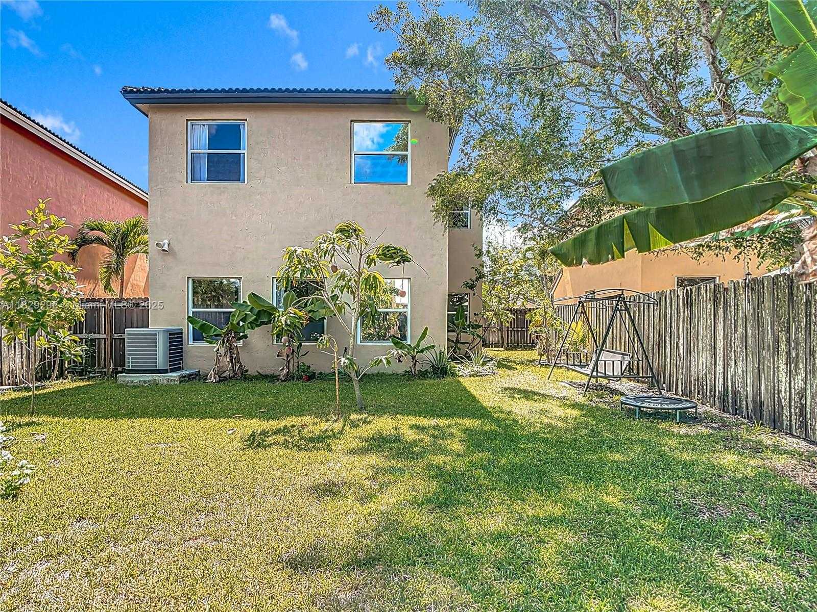 Small Image of 1568 SOUTH EAST 20TH TER, Homestead Number 46
