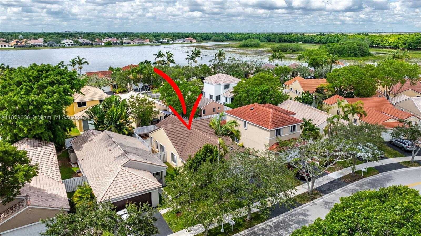 Small Image of 1611 PALERMO DR, Weston Number 34