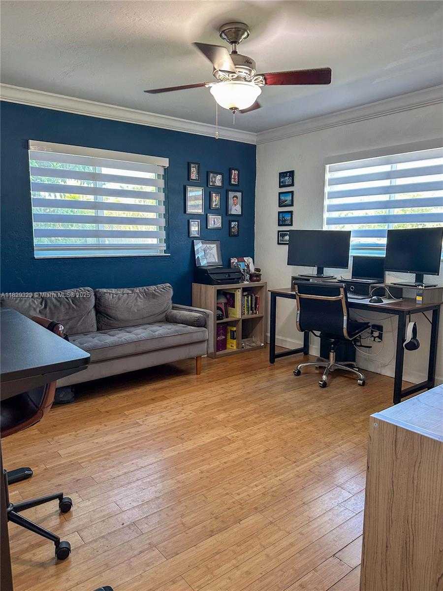 Small Image of 2000 SOUTH WEST 98TH TER, Miramar Number 6