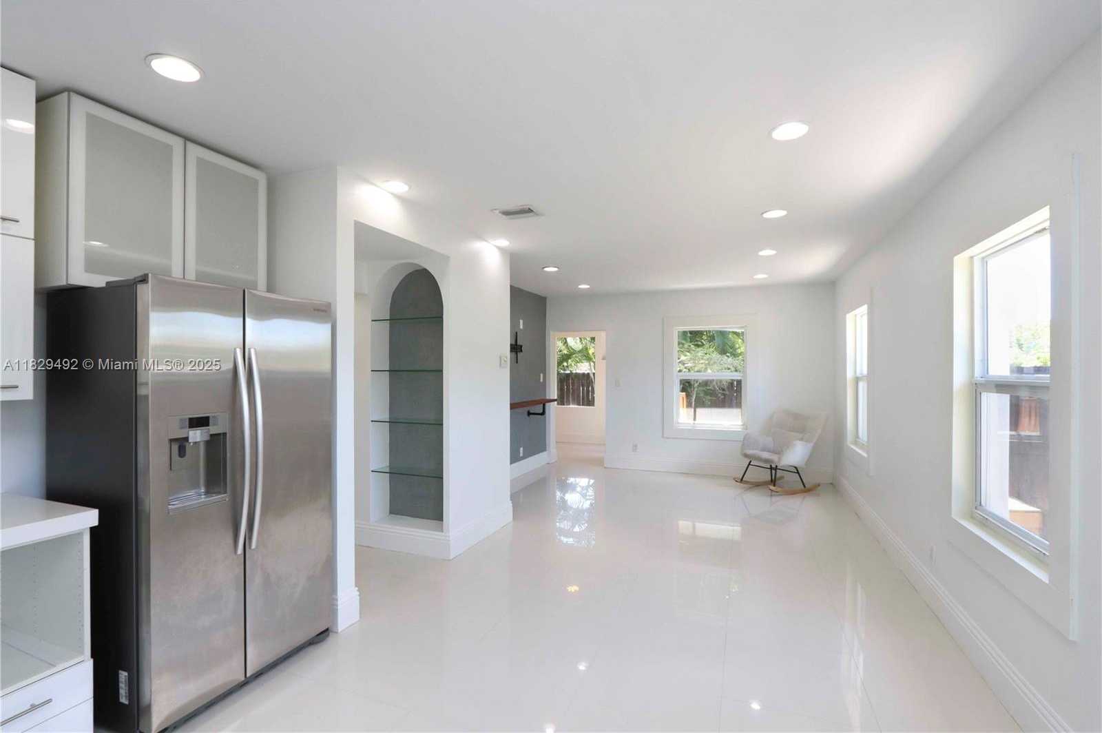 Small Image of 1125 SOUTH WEST 15TH TER, Fort Lauderdale Number 10