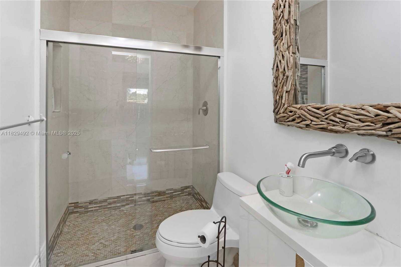 Small Image of 1125 SOUTH WEST 15TH TER, Fort Lauderdale Number 13