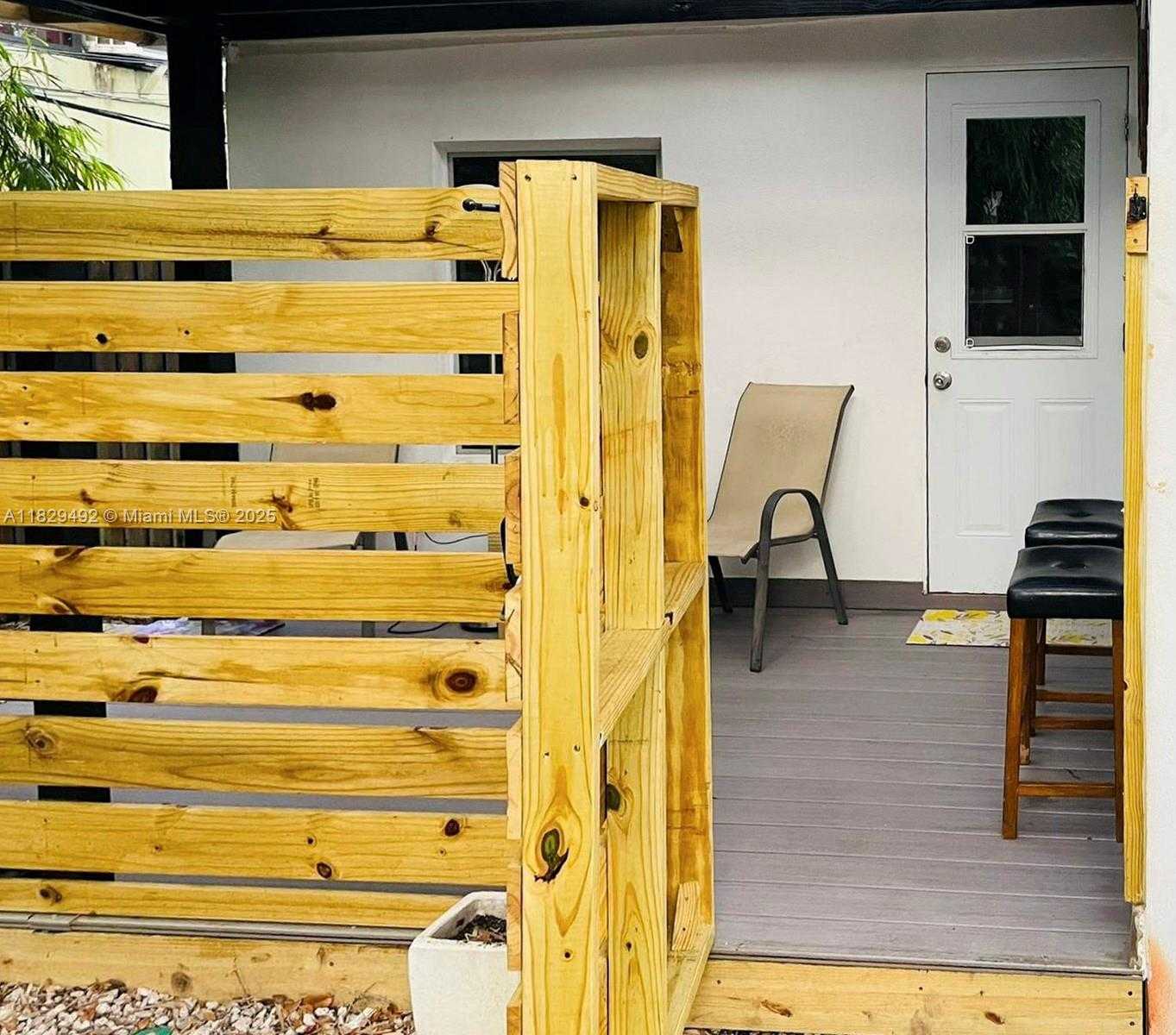 Small Image of 1125 SOUTH WEST 15TH TER, Fort Lauderdale Number 30