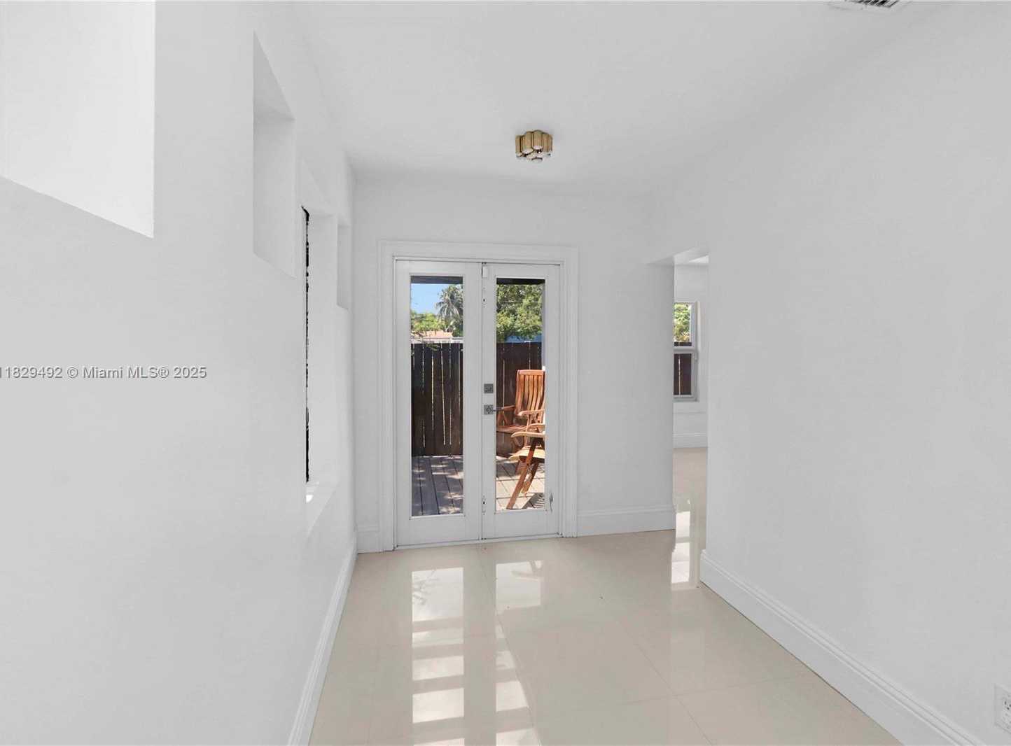 Small Image of 1125 SOUTH WEST 15TH TER, Fort Lauderdale Number 5