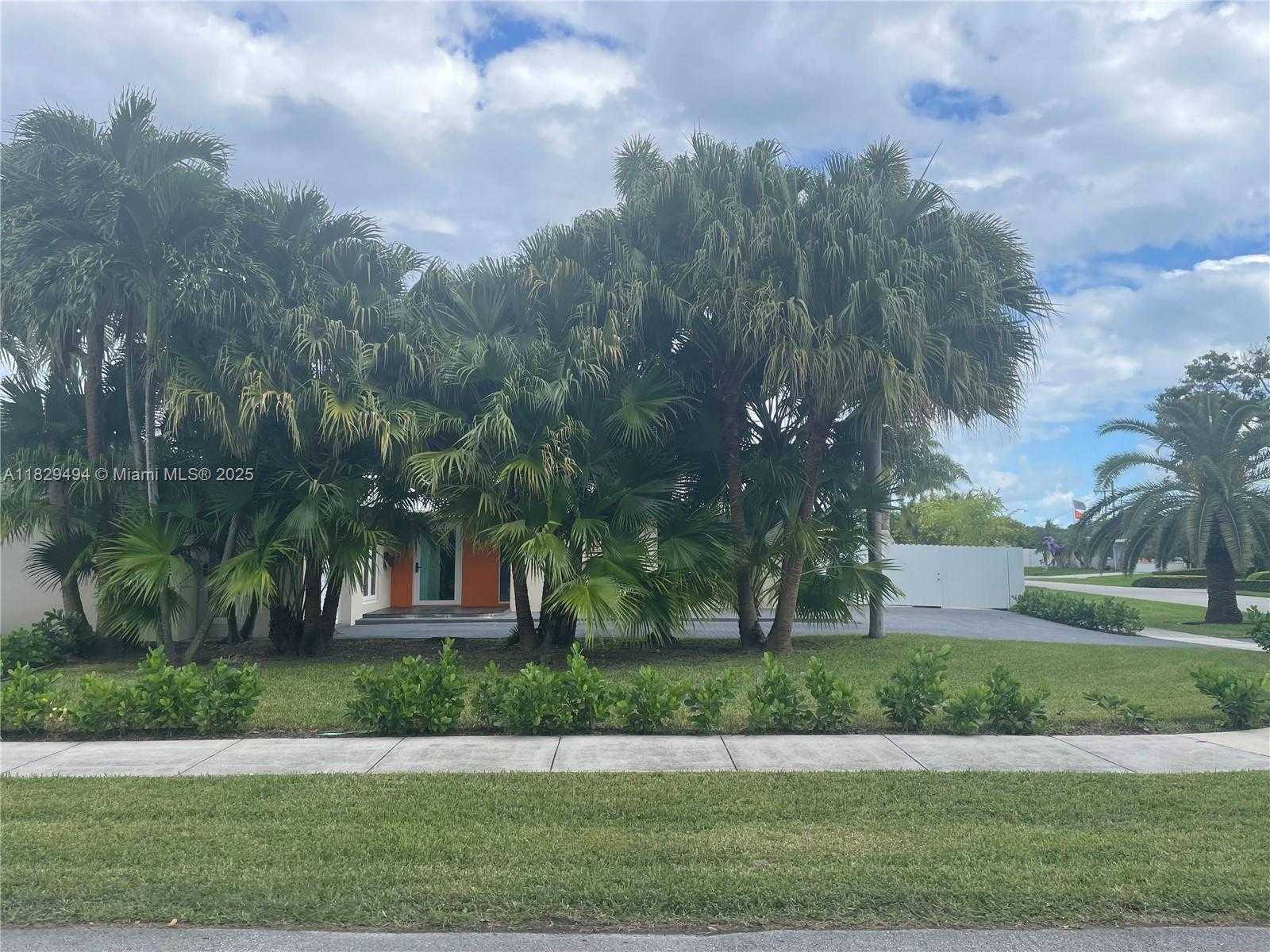Small Image of 18941 SOUTH WEST 92ND CT, Cutler Bay Number 8