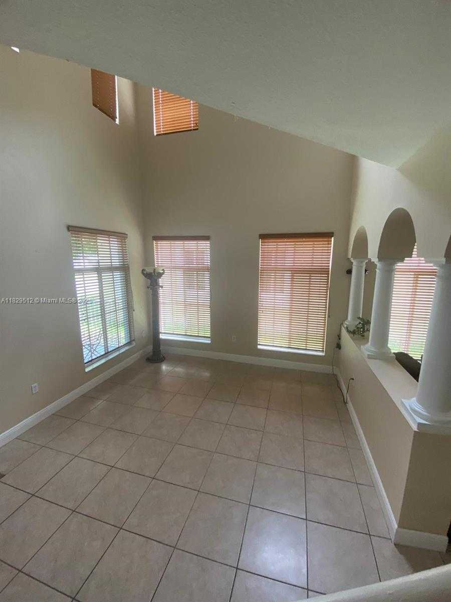Small Image of 27049 SOUTH WEST 142ND AVE, Homestead Number 13