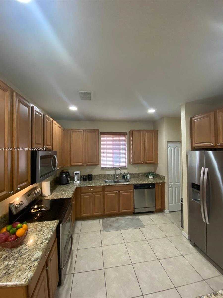 Small Image of 27049 SOUTH WEST 142ND AVE, Homestead Number 17