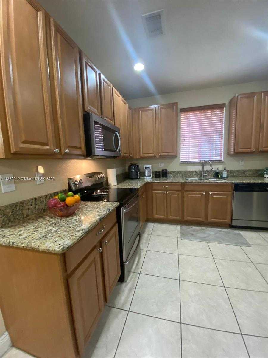 Small Image of 27049 SOUTH WEST 142ND AVE, Homestead Number 23