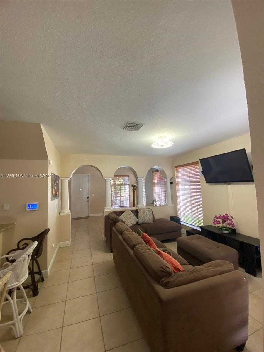 Small Image of 27049 SOUTH WEST 142ND AVE, Homestead Number 29