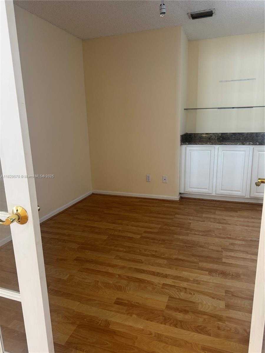 Small Image of 2383 SOUTH WEST 177TH TER, Miramar Number 19