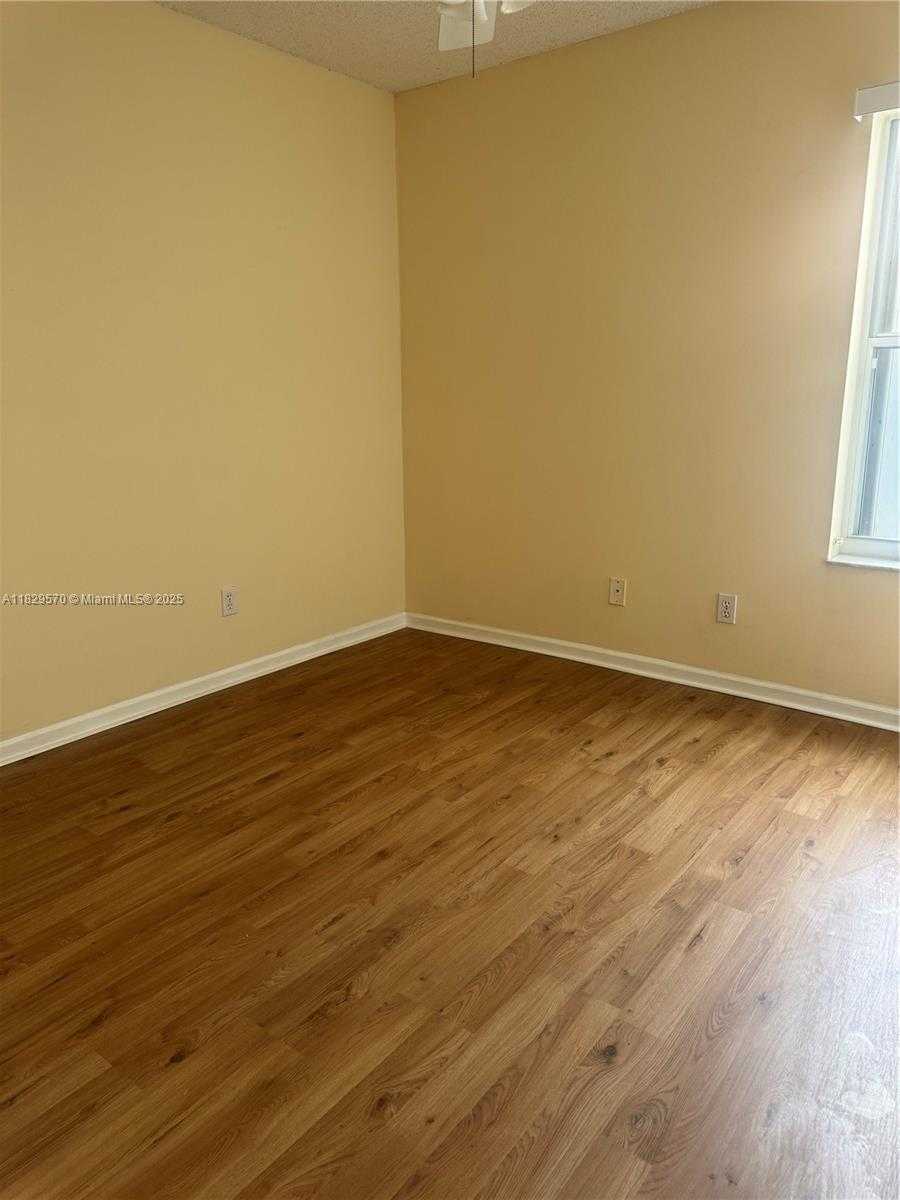 Small Image of 2383 SOUTH WEST 177TH TER, Miramar Number 21