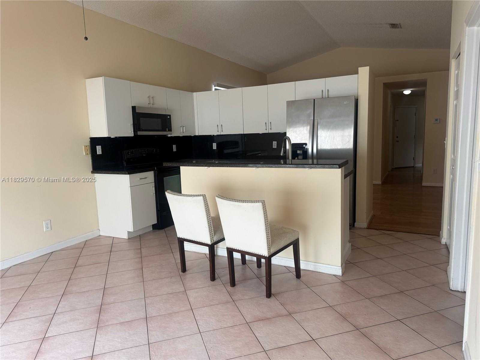 Small Image of 2383 SOUTH WEST 177TH TER, Miramar Number 9