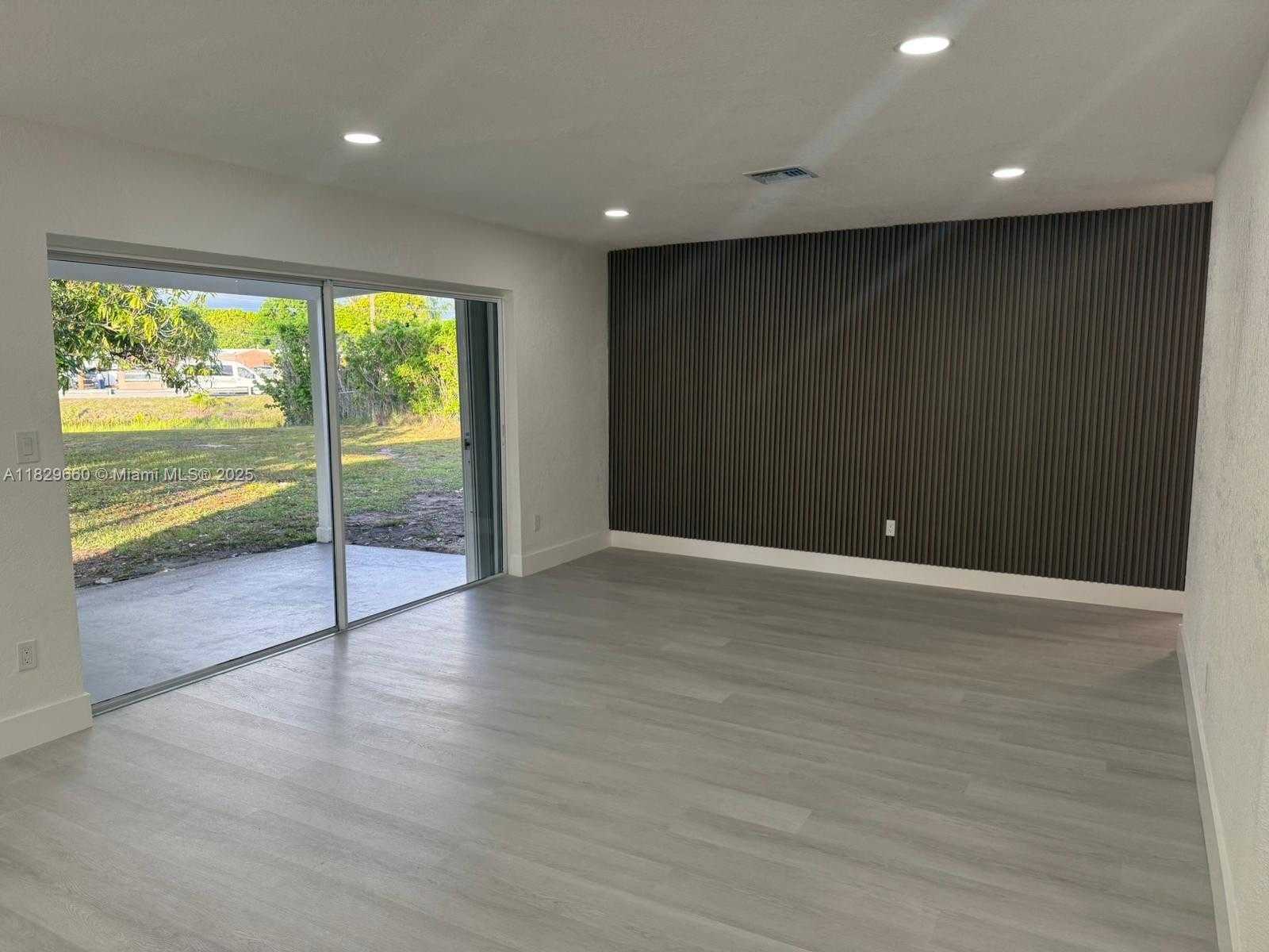 Small Image of 18535 NORTH WEST 39TH CT, Miami Gardens Number 14