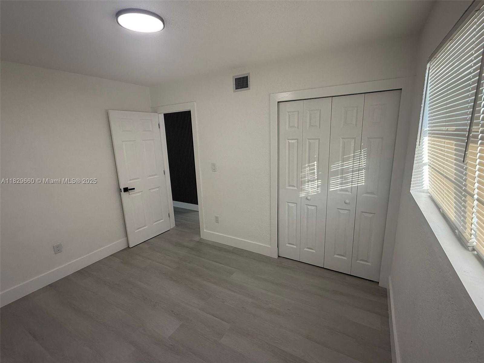 Small Image of 18535 NORTH WEST 39TH CT, Miami Gardens Number 19