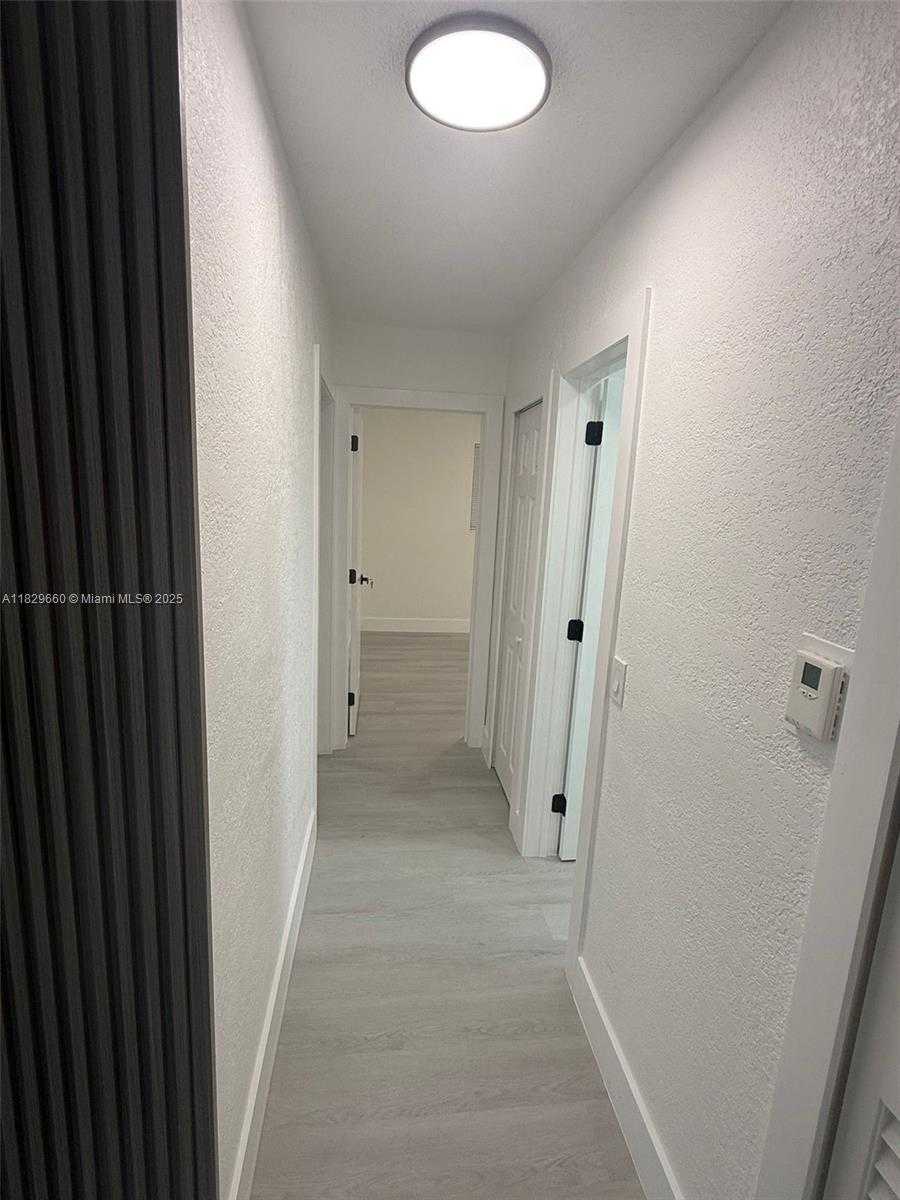 Small Image of 18535 NORTH WEST 39TH CT, Miami Gardens Number 23