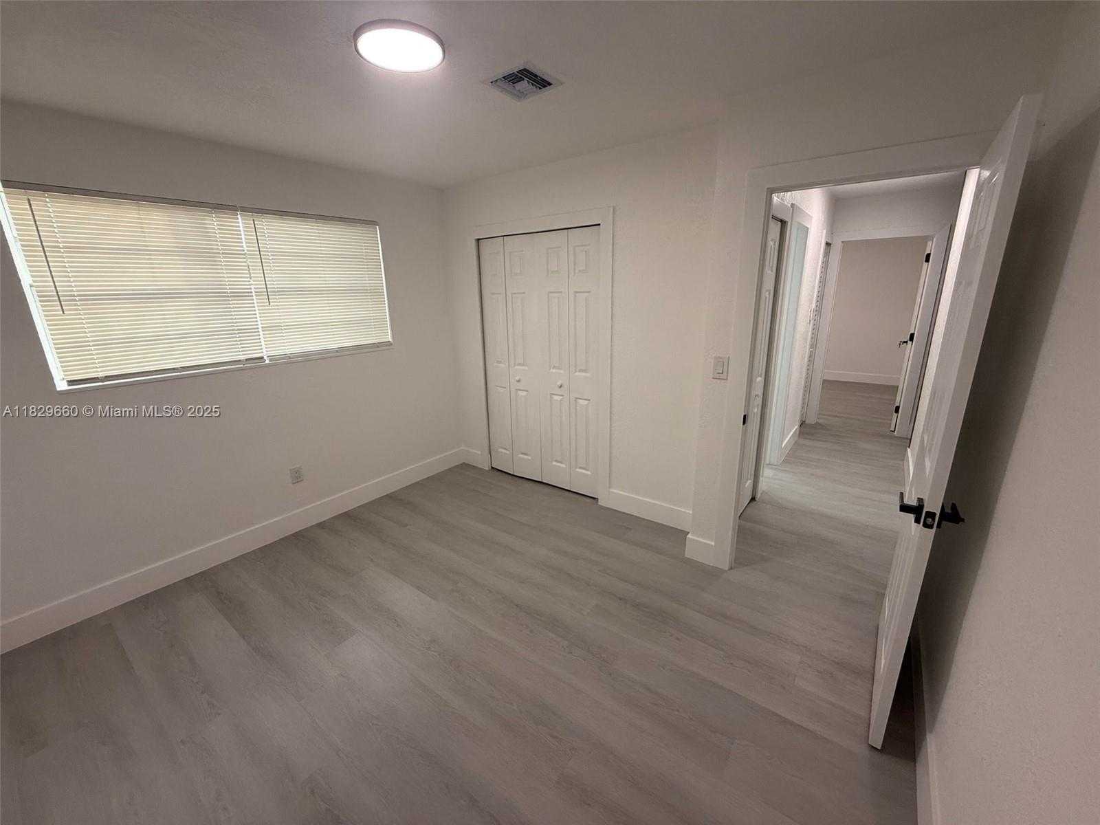Small Image of 18535 NORTH WEST 39TH CT, Miami Gardens Number 27