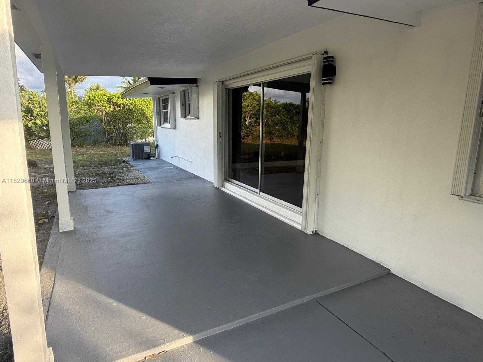Small Image of 18535 NORTH WEST 39TH CT, Miami Gardens Number 37
