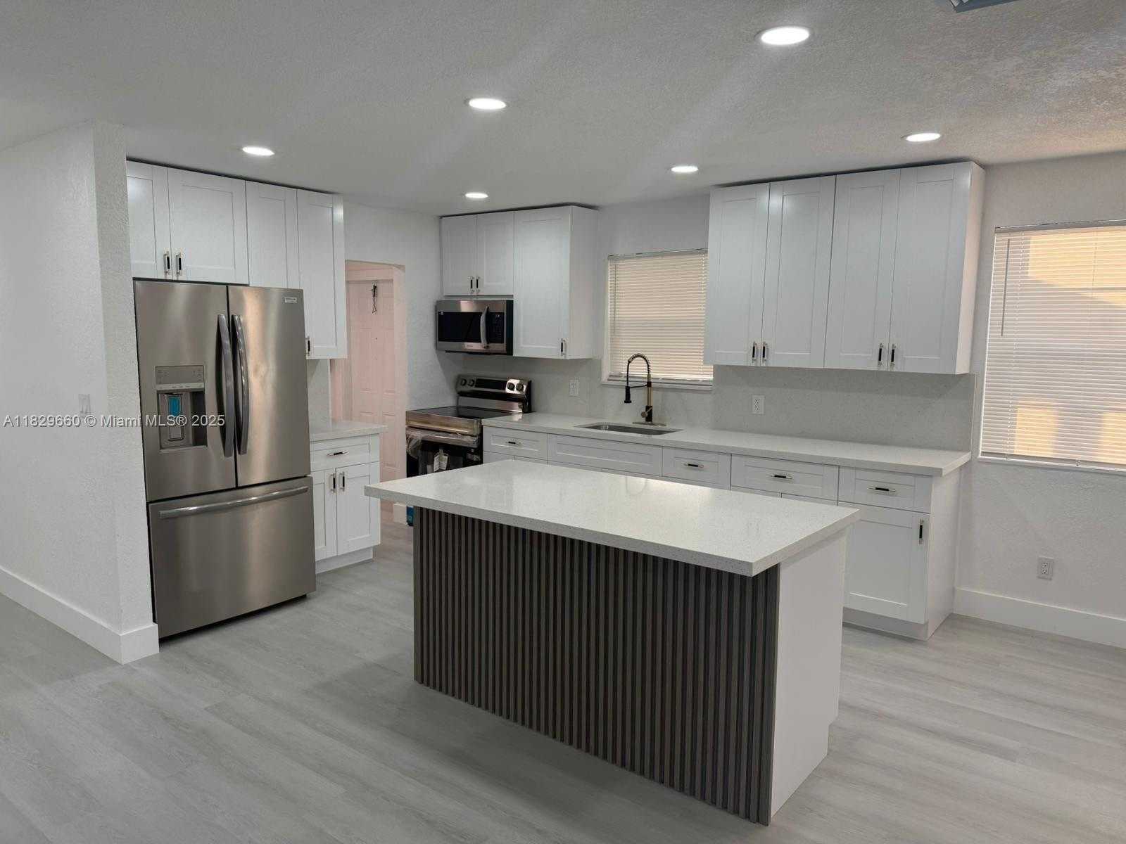 Small Image of 18535 NORTH WEST 39TH CT, Miami Gardens Number 8