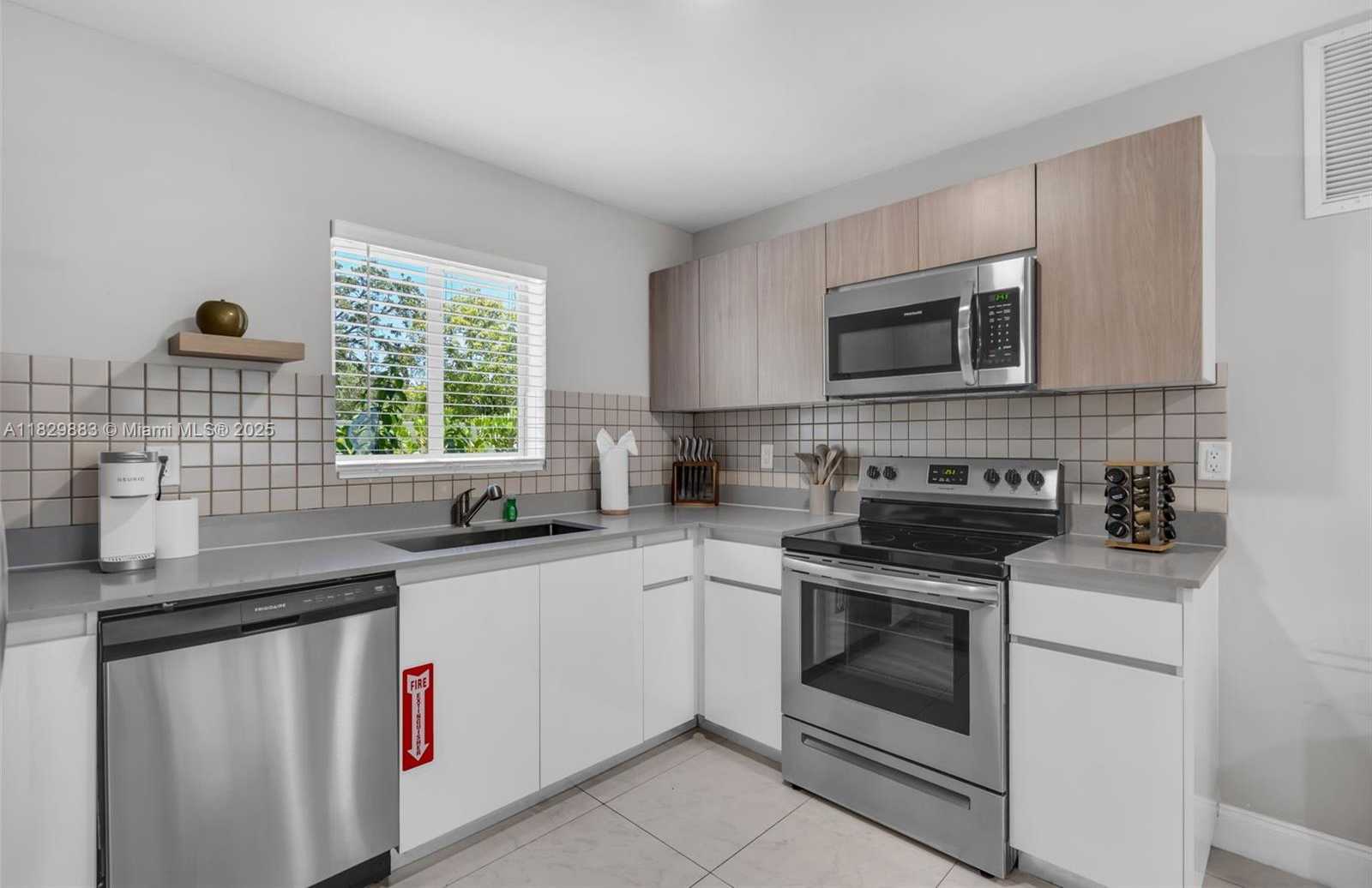 Small Image of 507 NORTH WEST 8TH AVE #1, Fort Lauderdale Number 10