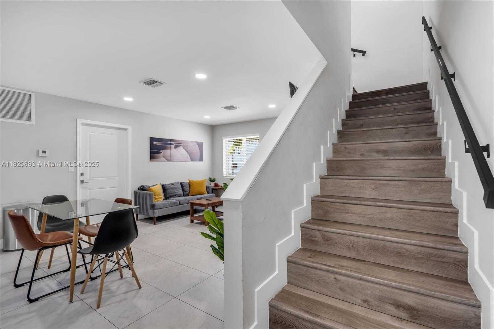 Small Image of 507 NORTH WEST 8TH AVE #1, Fort Lauderdale Number 14