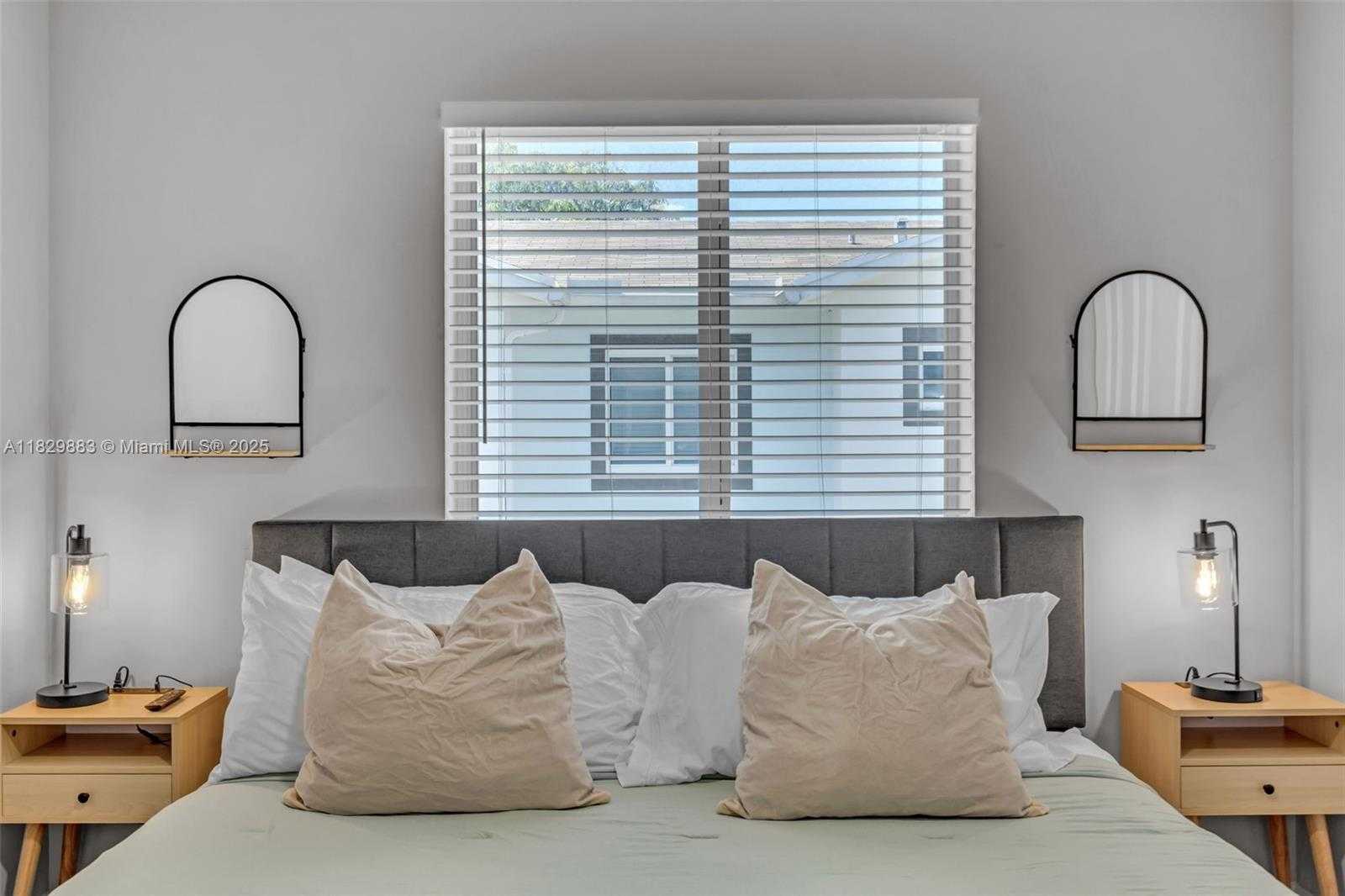 Small Image of 507 NORTH WEST 8TH AVE #1, Fort Lauderdale Number 19