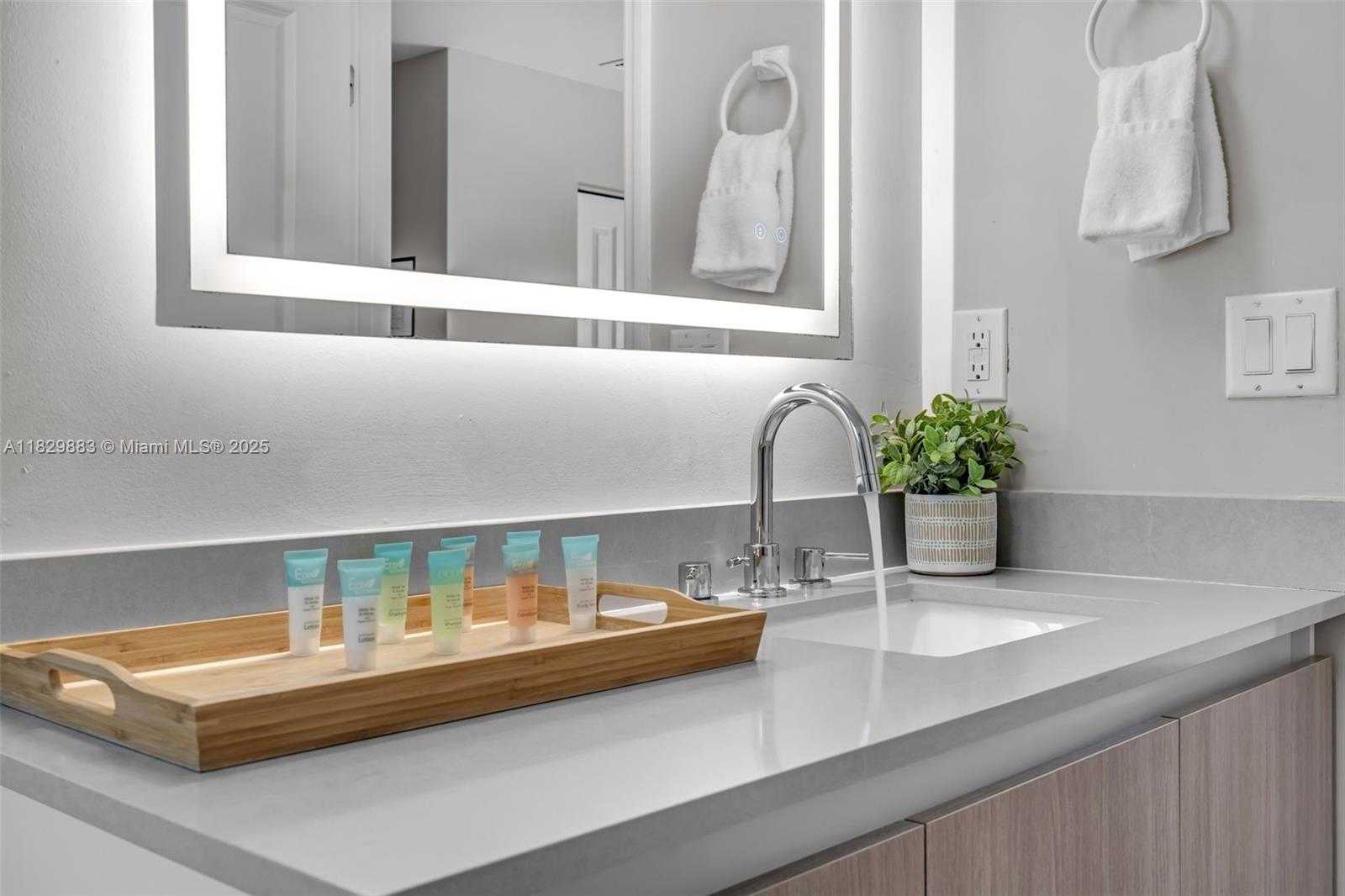 Small Image of 507 NORTH WEST 8TH AVE #1, Fort Lauderdale Number 21