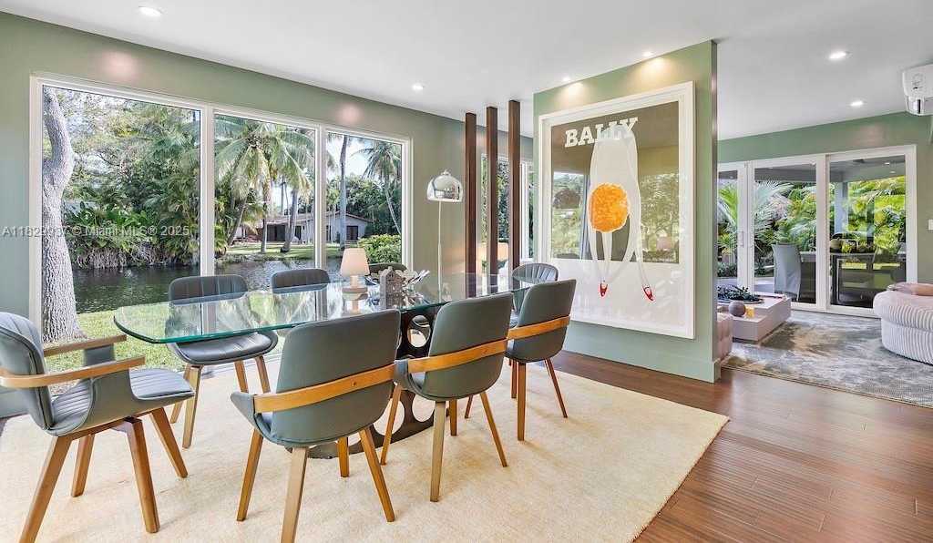 Small Image of 11377 WEST BISCAYNE CANAL RD, Miami Number 18