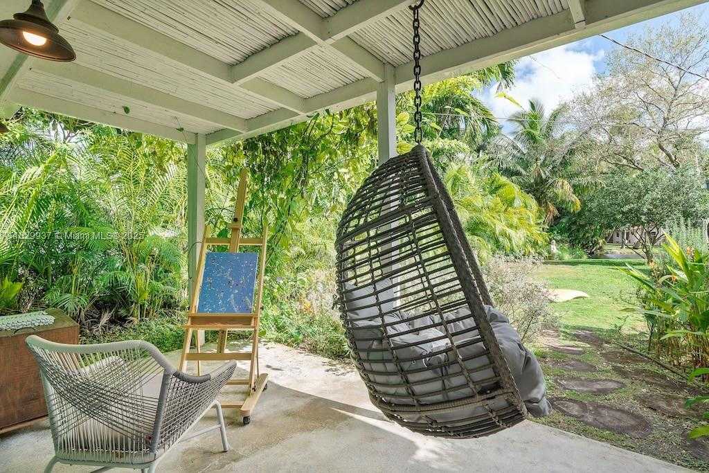 Small Image of 11377 WEST BISCAYNE CANAL RD, Miami Number 40