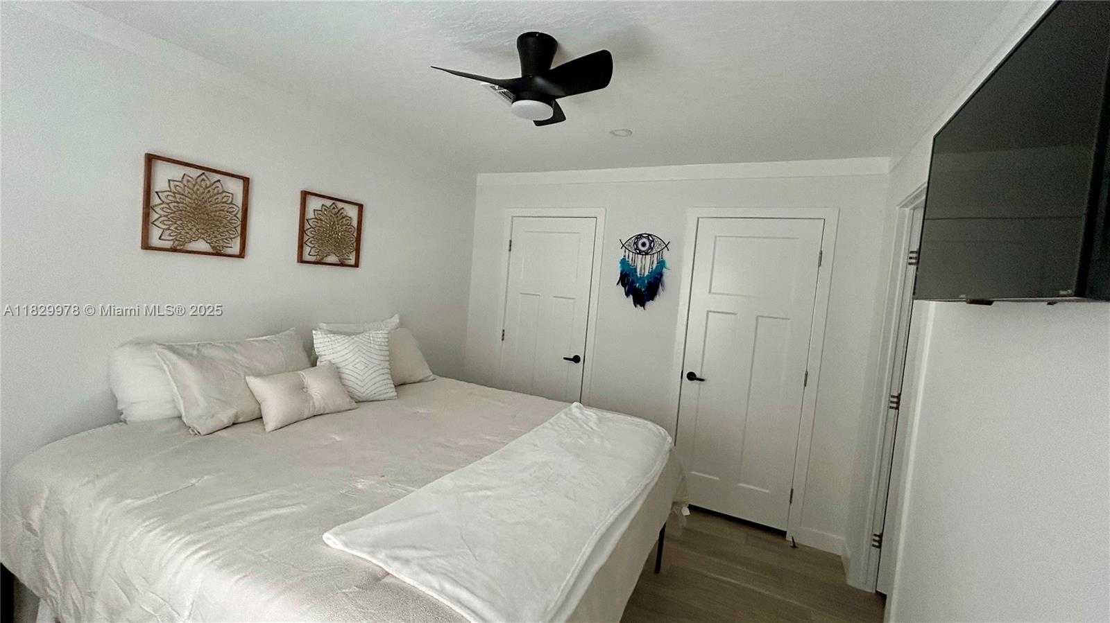 Small Image of 3673 DEWBERRY, Other City - In The State Of Florida Number 6