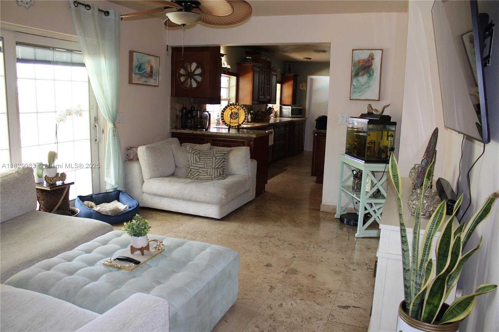 Small Image of 8200 SOUTH WEST 164TH ST, Palmetto Bay Number 5