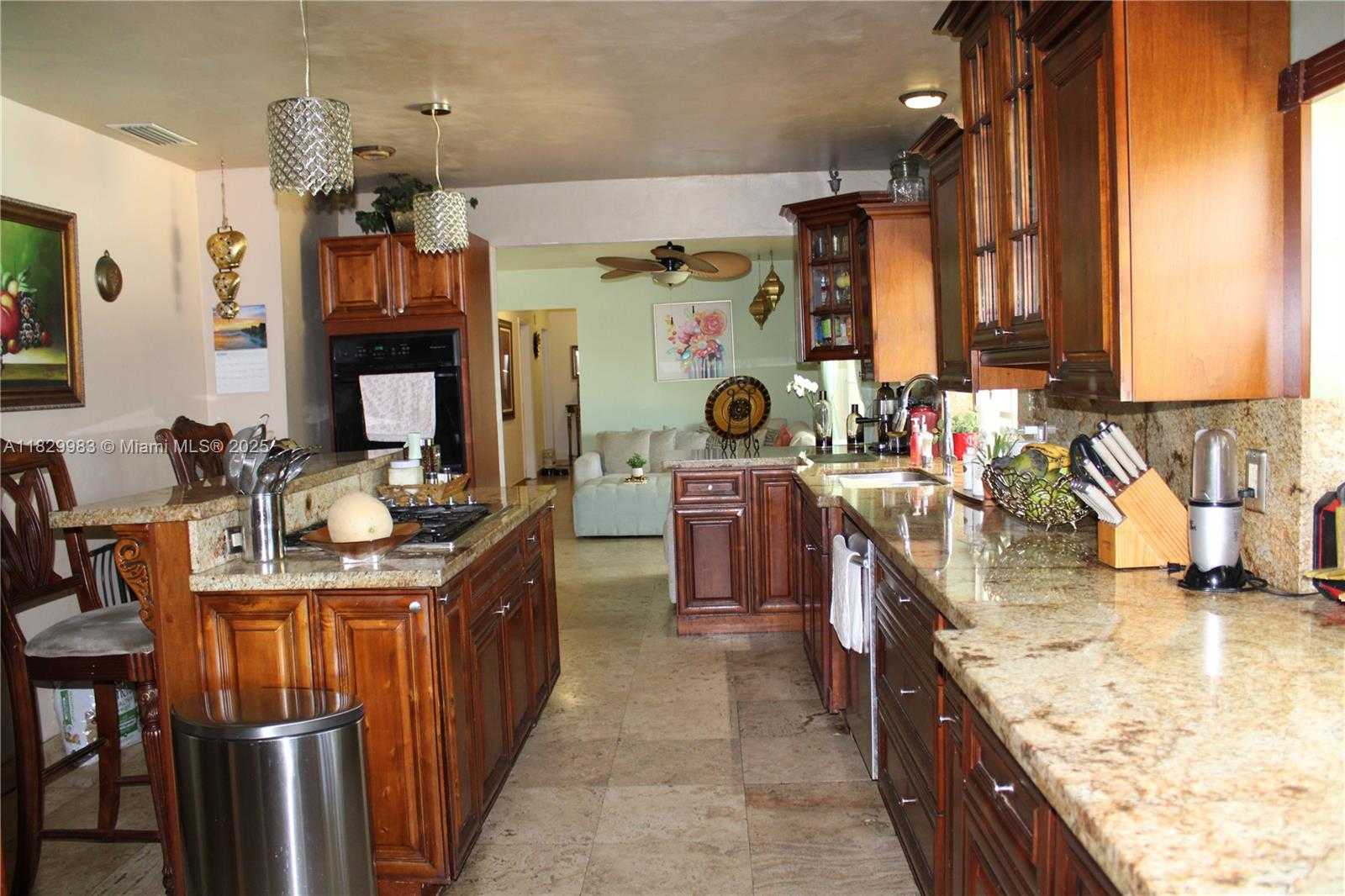 Small Image of 8200 SOUTH WEST 164TH ST, Palmetto Bay Number 9