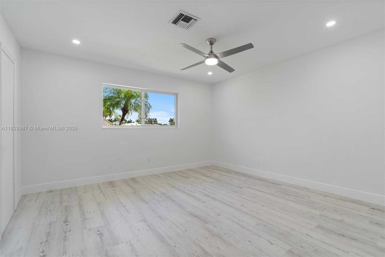 Small Image of 321 SOUTH EAST 4TH ST, Pompano Beach Number 17