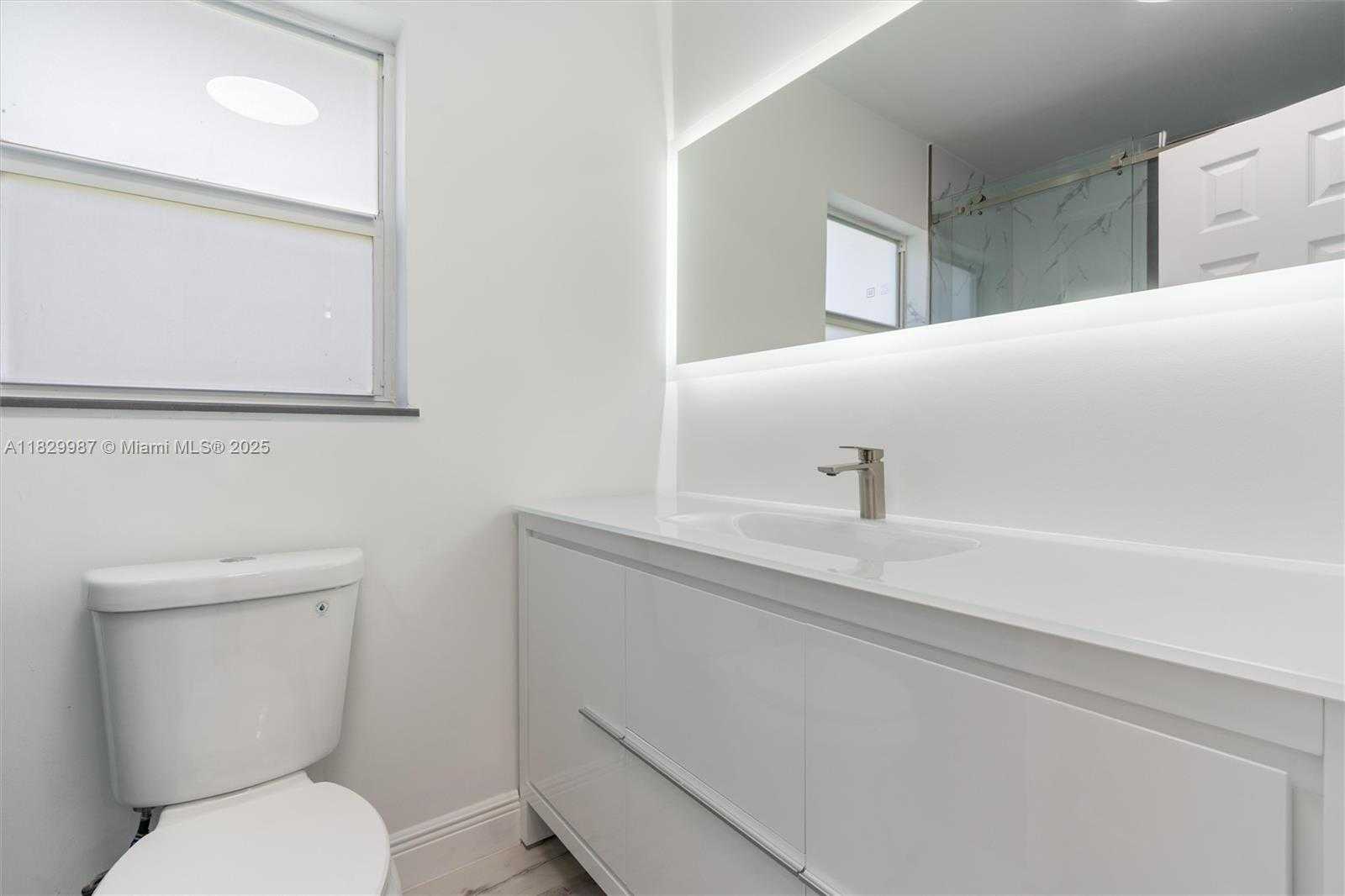 Small Image of 321 SOUTH EAST 4TH ST, Pompano Beach Number 20