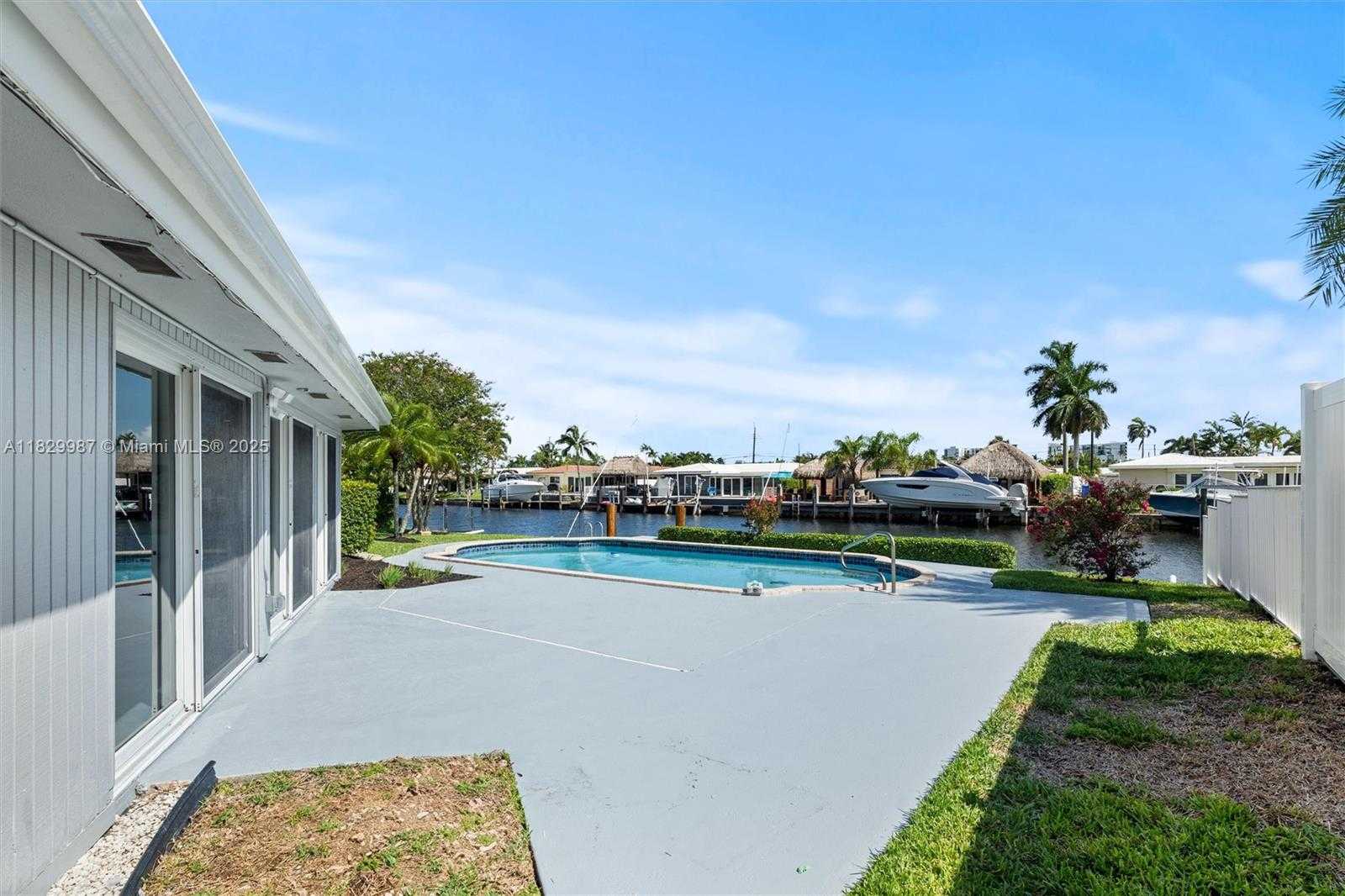 Small Image of 321 SOUTH EAST 4TH ST, Pompano Beach Number 27