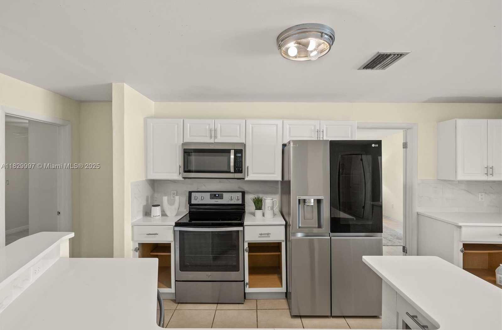 Small Image of 746 OVERIVER DRIVE, Fort Myers Number 12